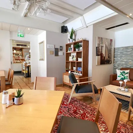 Alojamento de Acomodação e Pequeno-almoço Seelos - Alpine Easy - 4*